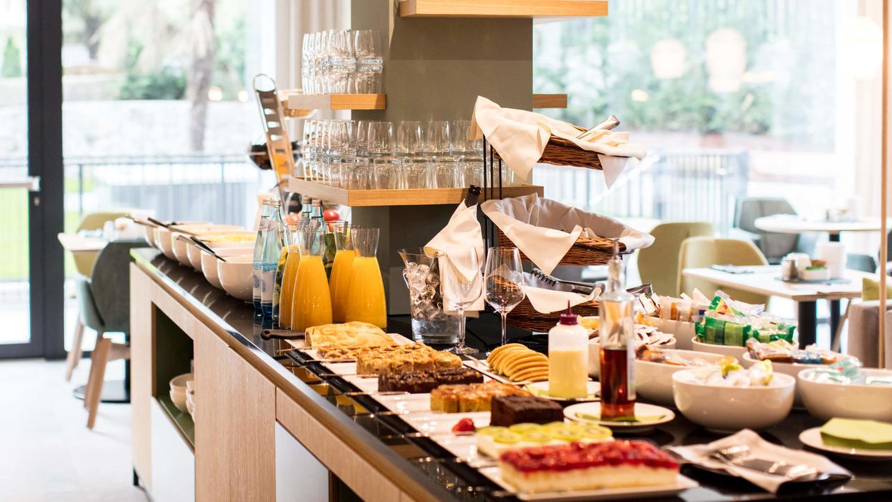 Flora Hotel & Suites Merano Dış mekan fotoğraf